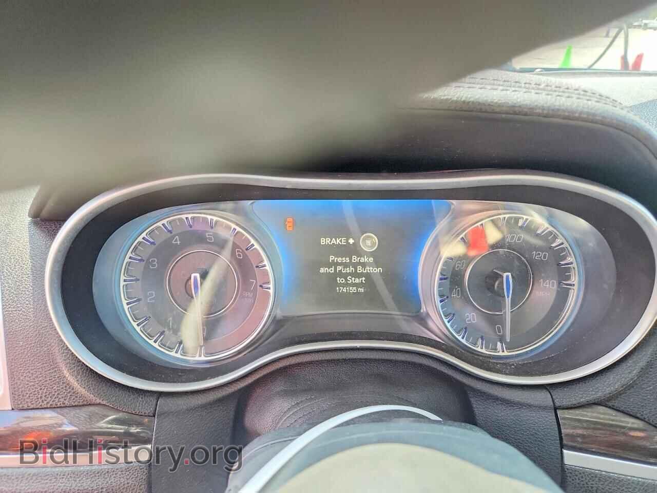2015 CHRYSLER 300 - VIN: 2C3CCAAG8FH833026 - Фото 9