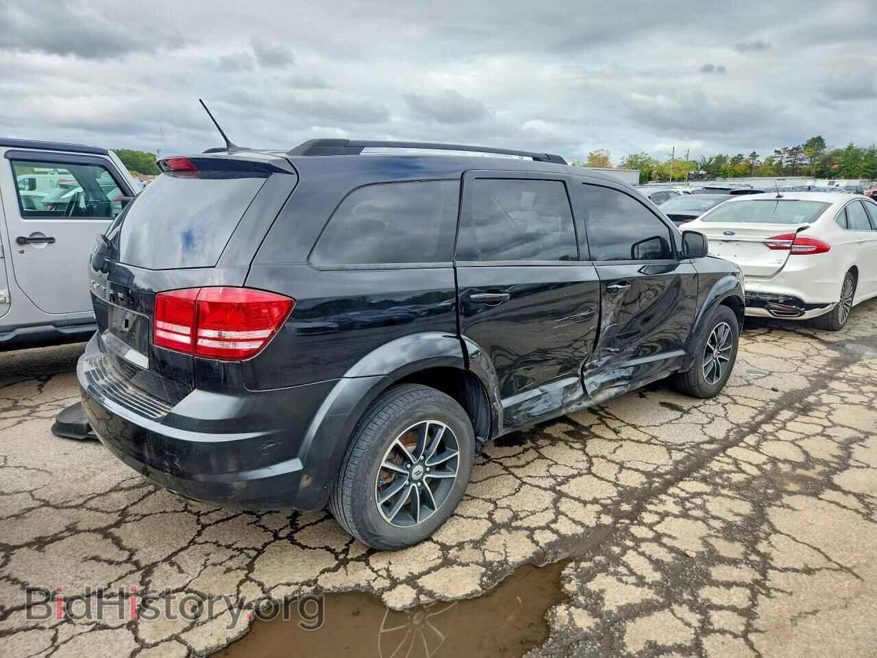 2018 DODGE JOURNEY - VIN: 3C4PDCAB5JT428705 - Фото 3
