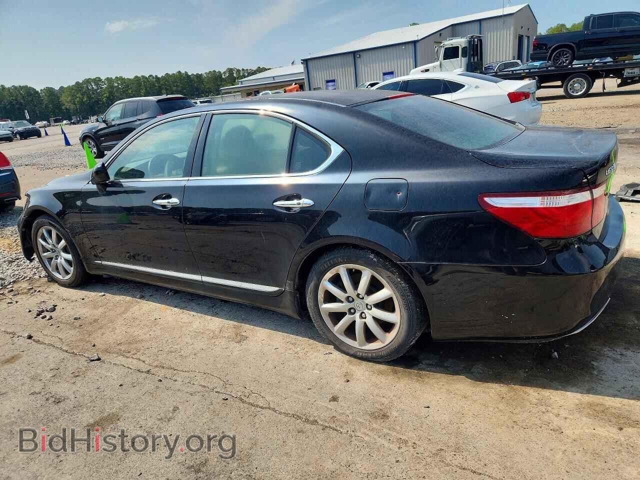 2008 LEXUS LS460 - VIN: JTHBL46F285055498 - Photo 2
