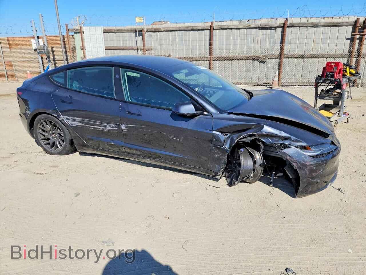 2025 TESLA MODEL 3 - VIN: 5YJ3E1EA2SF943095 - Фото 4