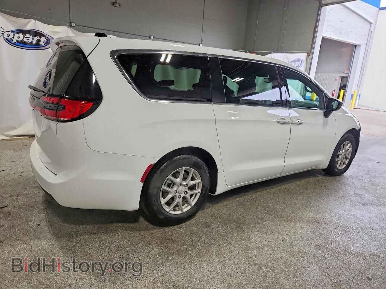 2027 CHRYSLER PACIFICA - VIN: 2C4RC1BG1VR559102 - Photo 3