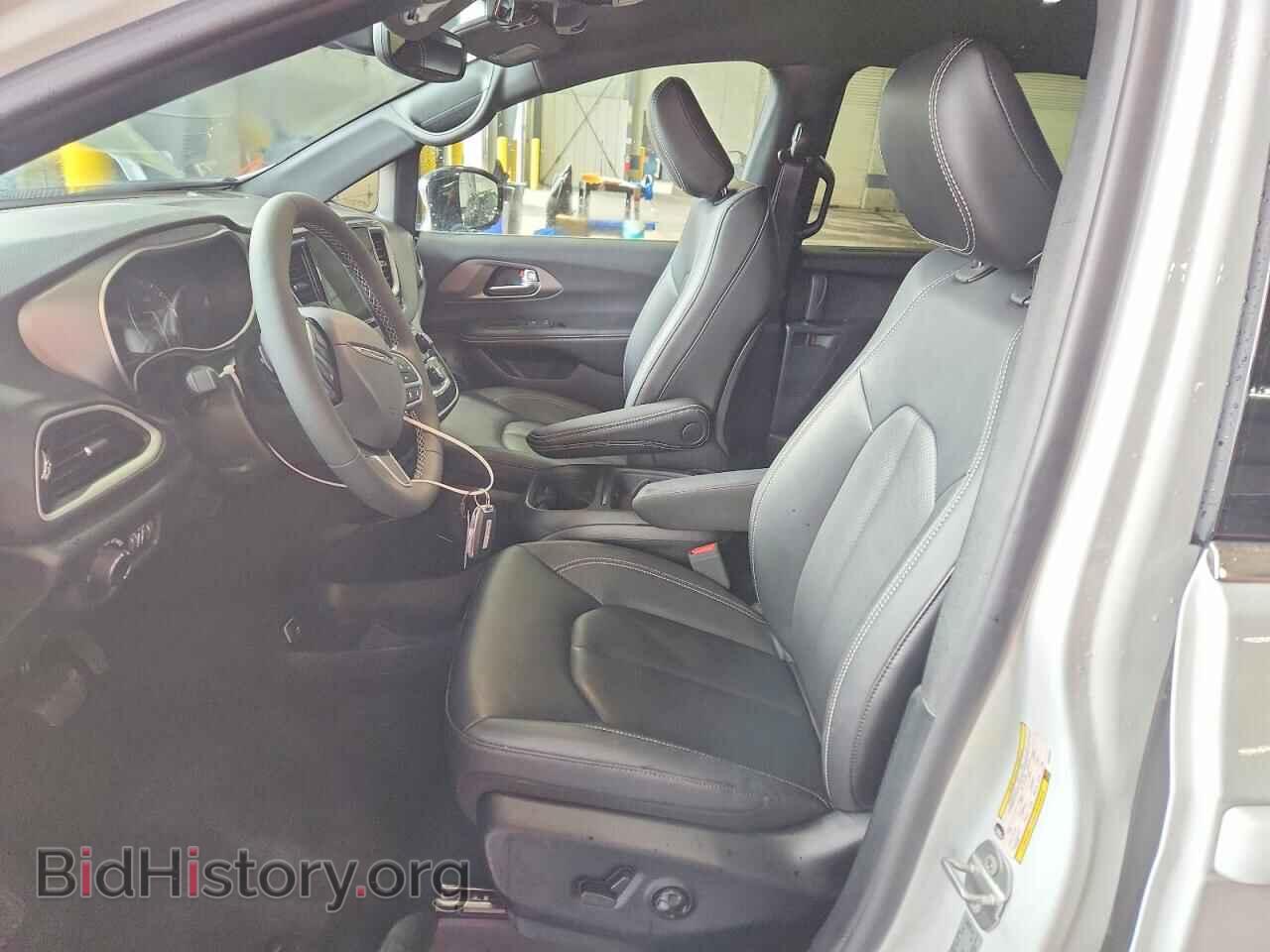 2027 CHRYSLER PACIFICA - VIN: 2C4RC1BG1VR559102 - Photo 7