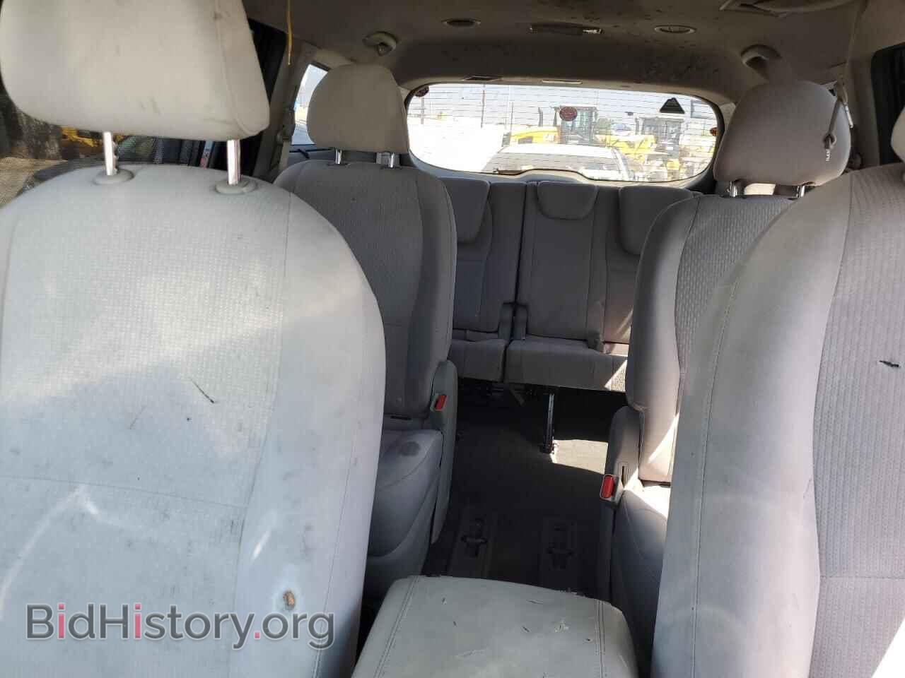 2016 KIA All Models - VIN: KNDMB5C19G6097784 - Фото 10