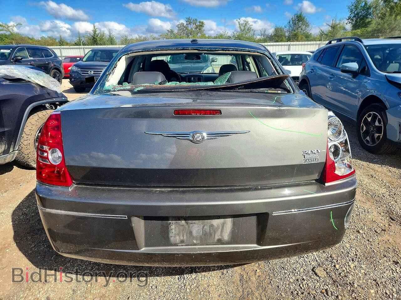 2010 CHRYSLER 300 - VIN: 2C3CA5CV8AH101769 - Фото 6