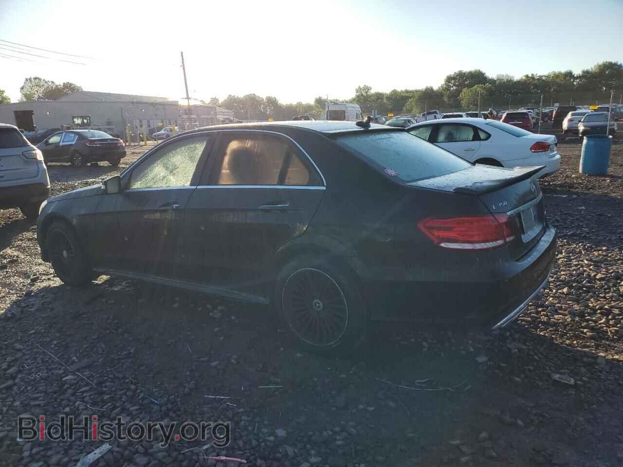2016 MERCEDES-BENZ E-CLASS - VIN: WDDHF5KB6GB191635 - Фото 2