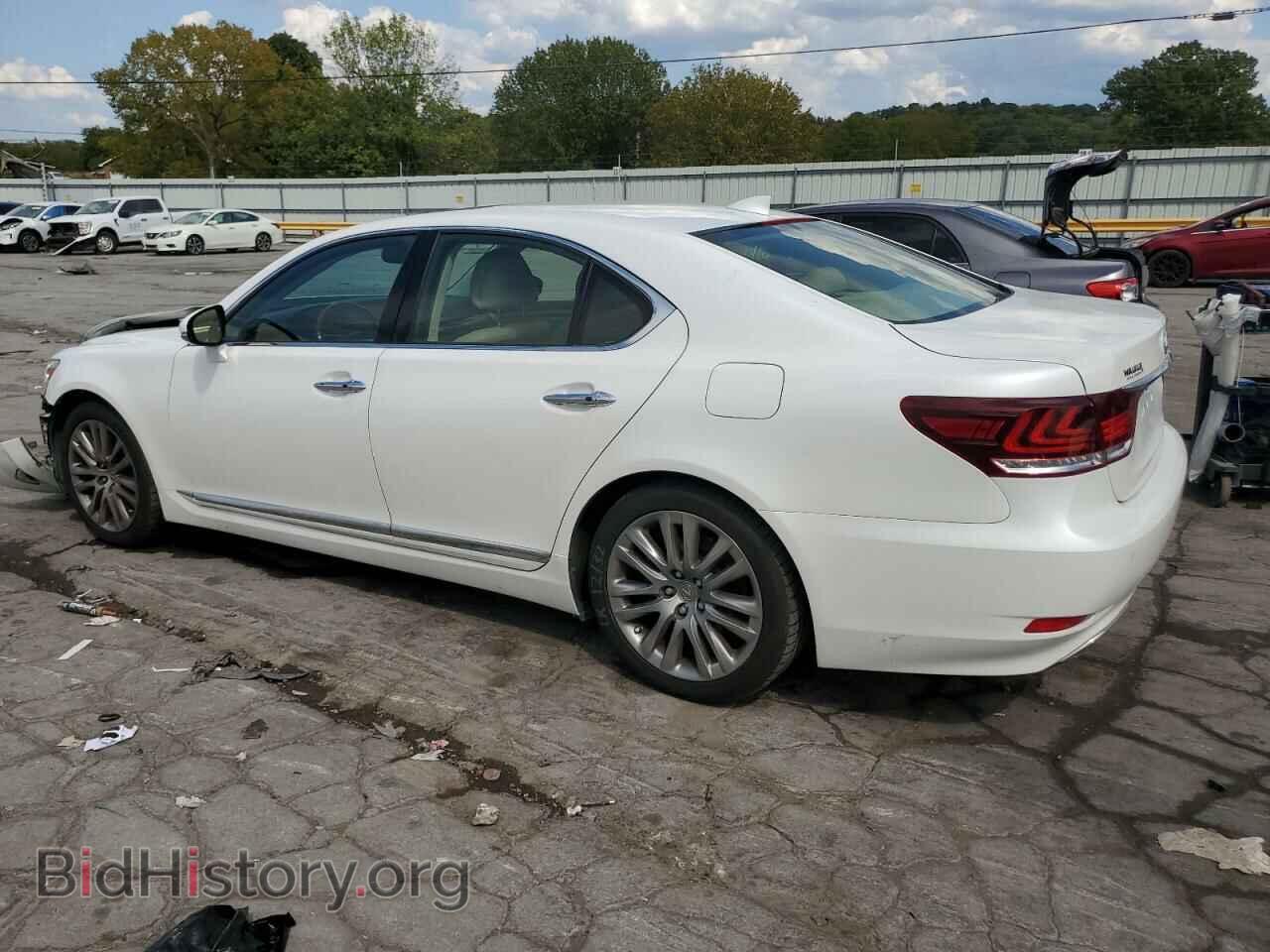 2014 LEXUS LS460 - VIN: JTHBL5EF3E5125285 - Photo 2