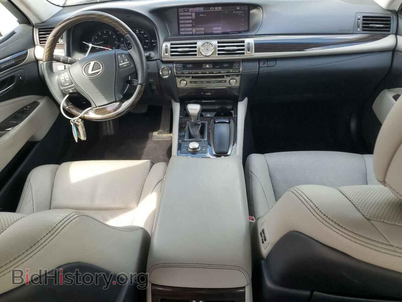 2014 LEXUS LS460 - VIN: JTHBL5EF3E5125285 - Photo 8