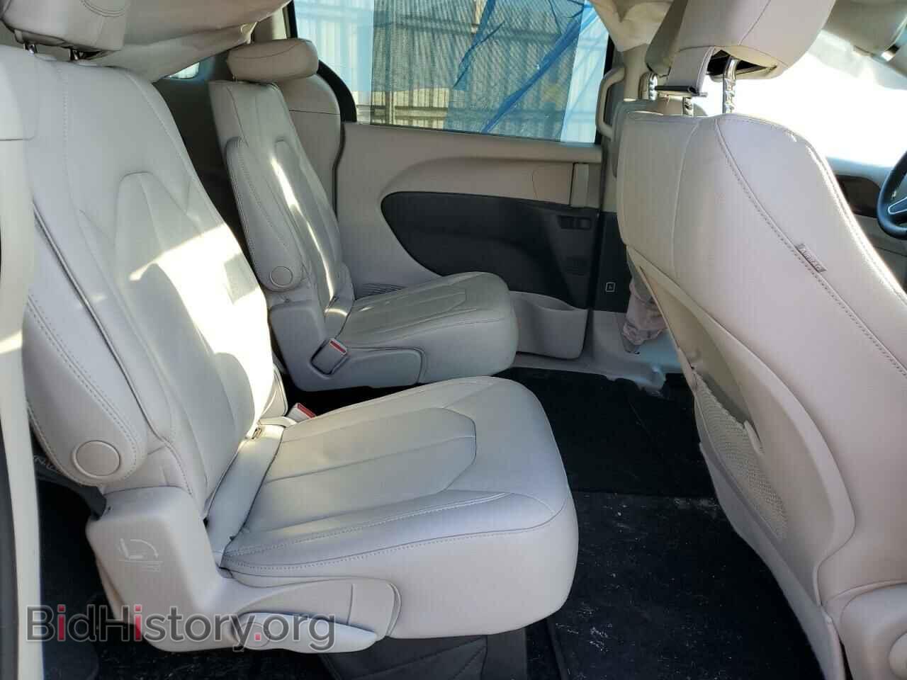 2017 CHRYSLER PACIFICA - VIN: 2C4RC1BG2HR588032 - Фото 11