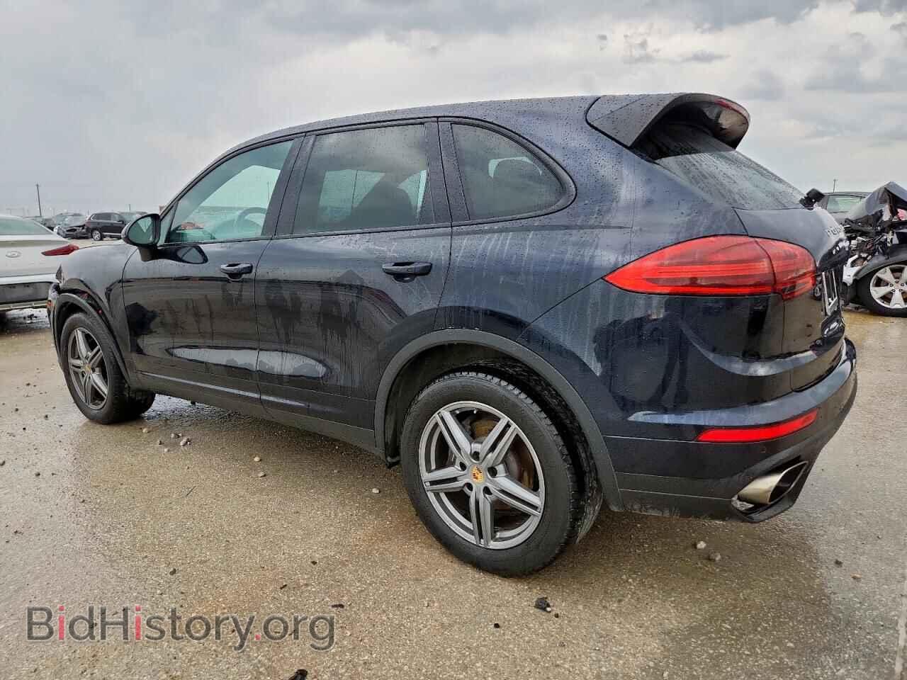 2016 PORSCHE CAYENNE - VIN: WP1AA2A20GKA15737 - Фото 2