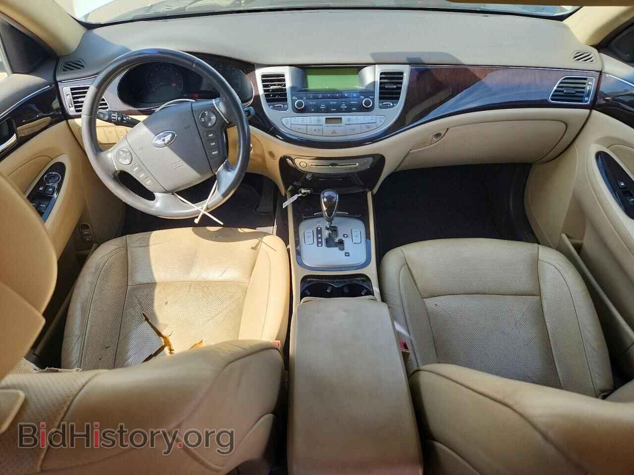 2009 HYUNDAI GENESIS - VIN: KMHGC46E79U037726 - Фото 8