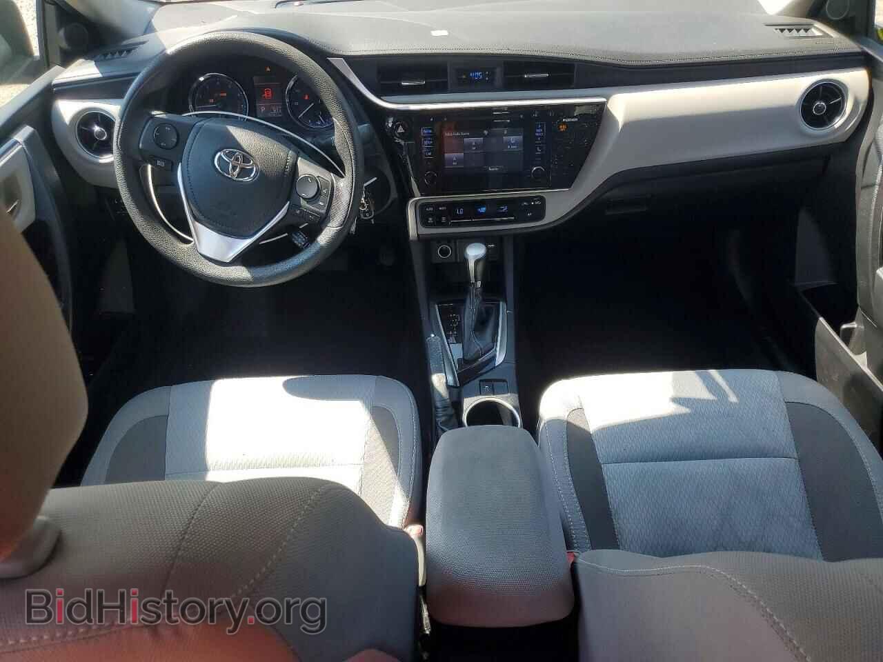 2017 TOYOTA COROLLA - VIN: 2T1BURHEXHC760178 - Фото 8