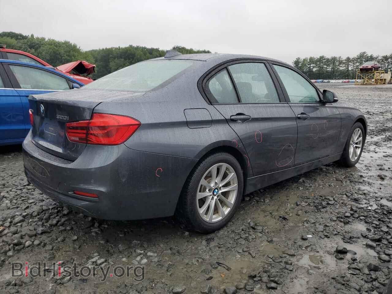 2016 BMW 3 SERIES - VIN: WBA8E5G54GNU19403 - Фото 3