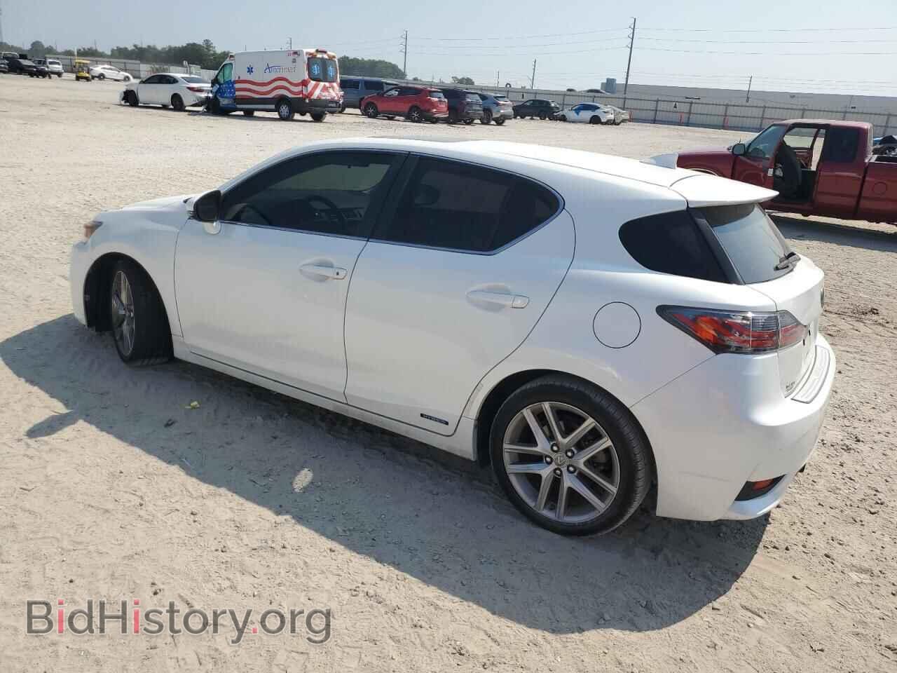 2014 LEXUS CT 200 - VIN: JTHKD5BH3E2175933 - Фото 2