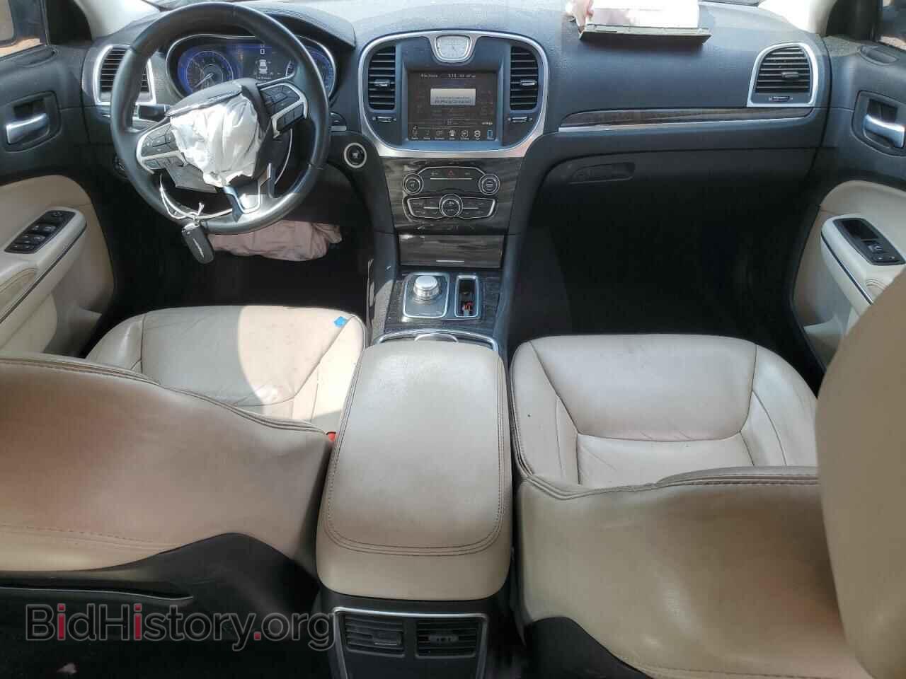 2016 CHRYSLER 300 - VIN: 2C3CCARG1GH157217 - Фото 8