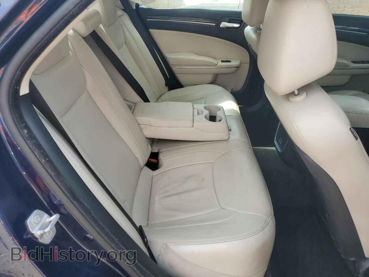 2016 CHRYSLER 300 - VIN: 2C3CCARG1GH157217 - Фото 10