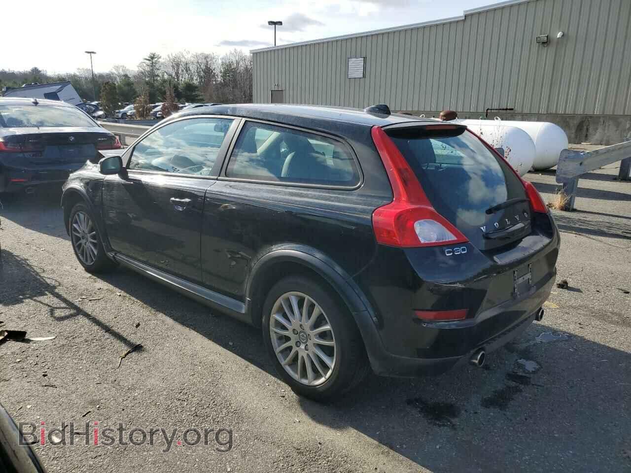 2012 VOLVO C30 - VIN: YV1672MK3C2277337 - Фото 2