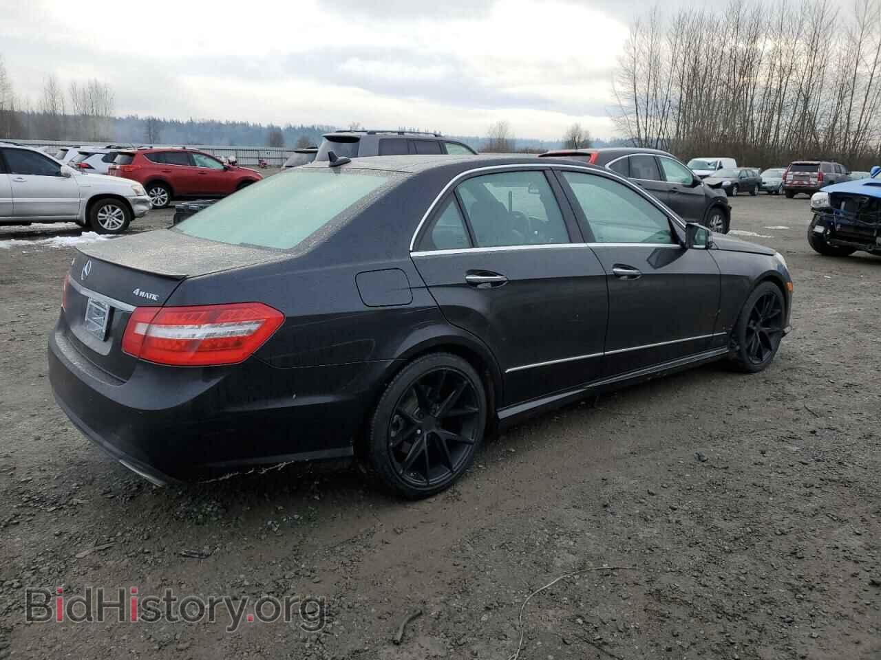 2011 MERCEDES-BENZ E-CLASS - VIN: WDDHF8HB6BA407703 - Фото 3