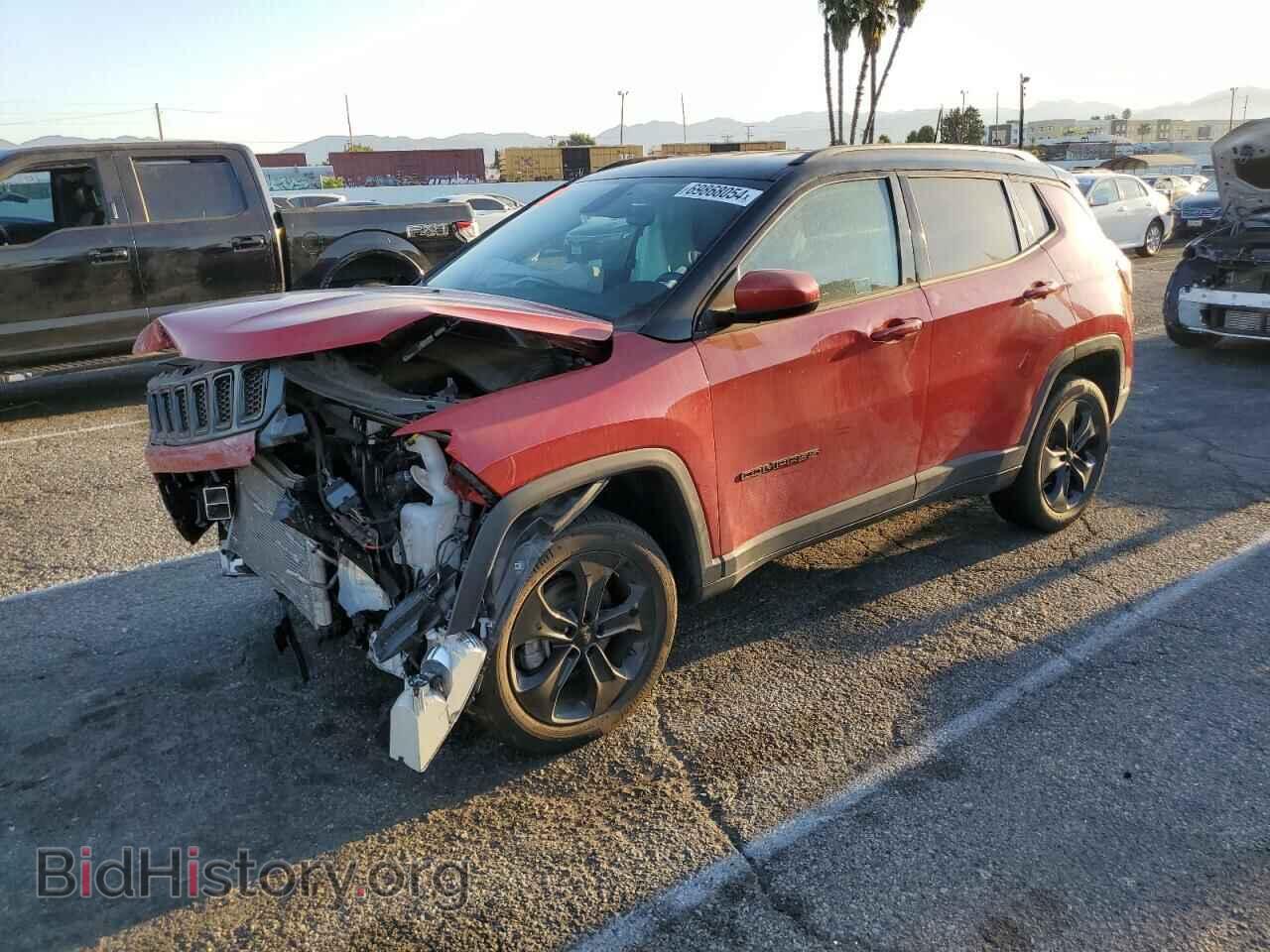 Photo 3C4NJDBBXKT724518 - JEEP COMPASS 2019