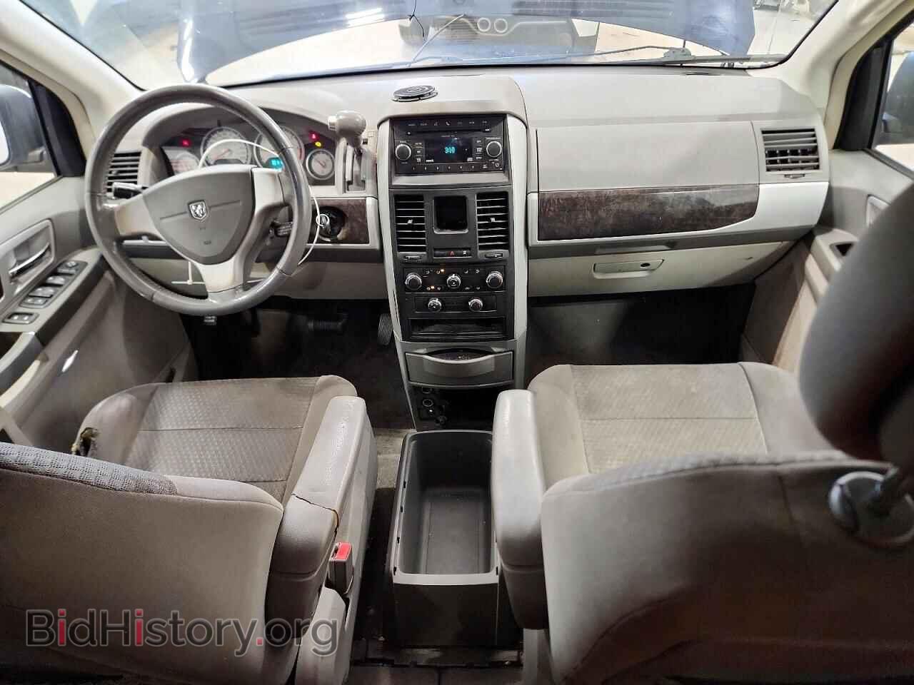 2010 DODGE CARAVAN - VIN: 2D4RN5D19AR264966 - Фото 8