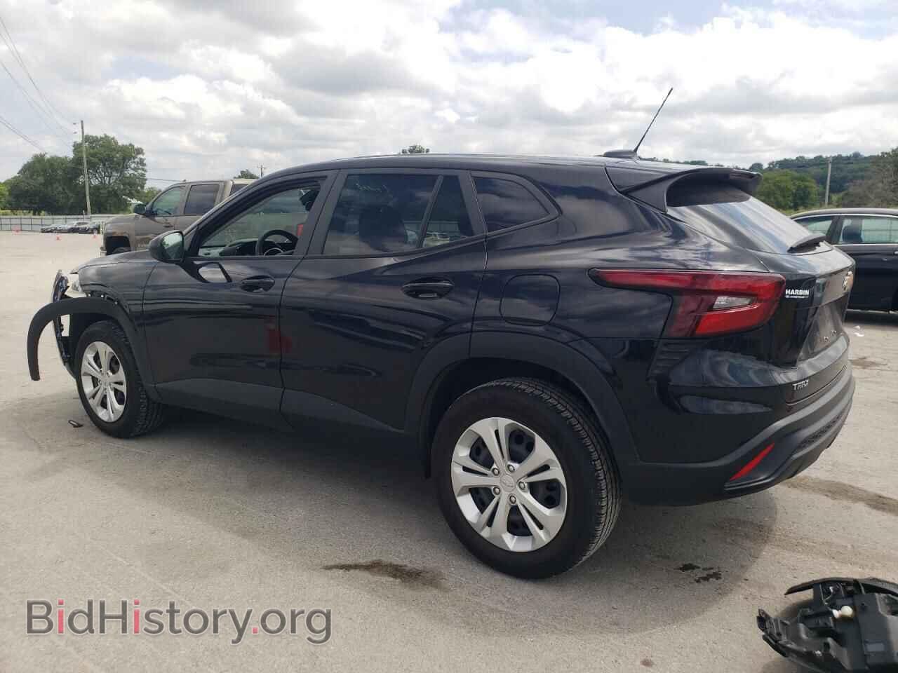 2024 CHEVROLET TRAX - VIN: KL77LFE27RC008320 - Фото 2