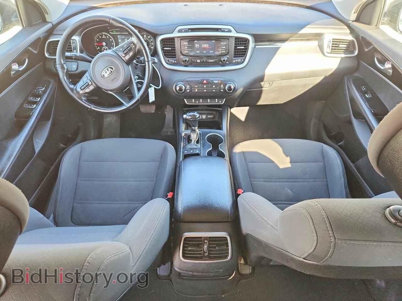 2016 KIA SORENTO - VIN: 5XYPGDA31GG096882 - Photo 8
