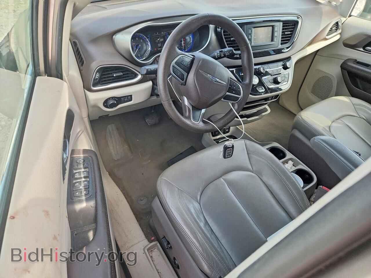 2017 CHRYSLER PACIFICA - VIN: 2C4RC1DG4HR777004 - Фото 8