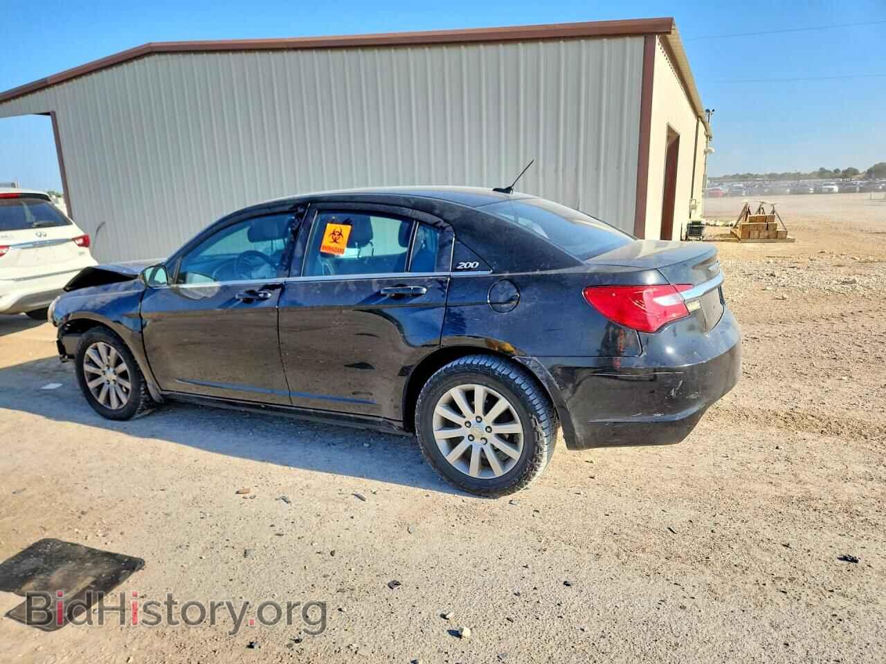 2012 CHRYSLER 200 - VIN: 1C3CCBBB5CN197905 - Photo 2