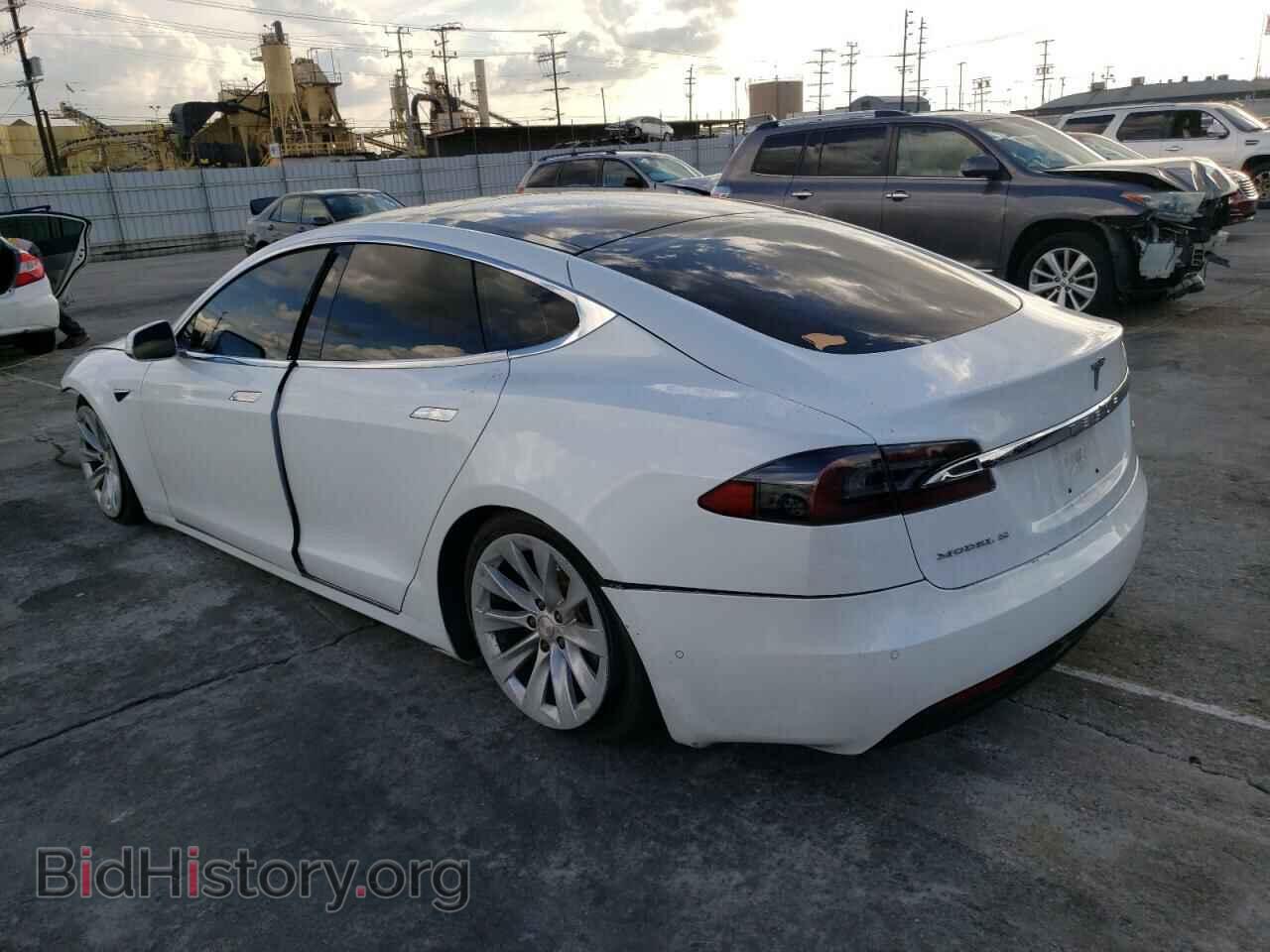 2018 TESLA MODEL S - VIN: 5YJSA1E21JF282920 - Фото 2