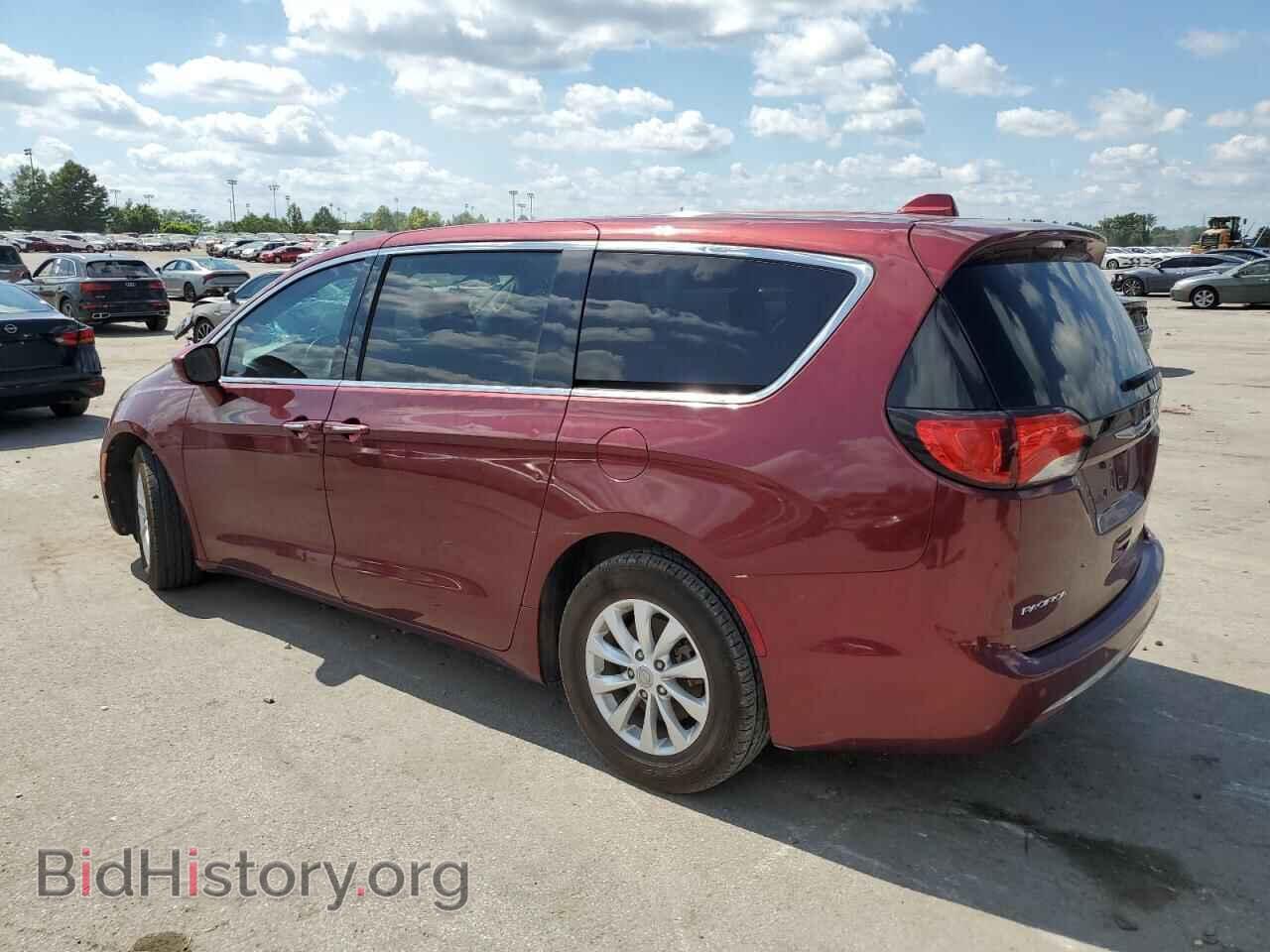 2018 CHRYSLER PACIFICA - VIN: 2C4RC1FG3JR280030 - Photo 2