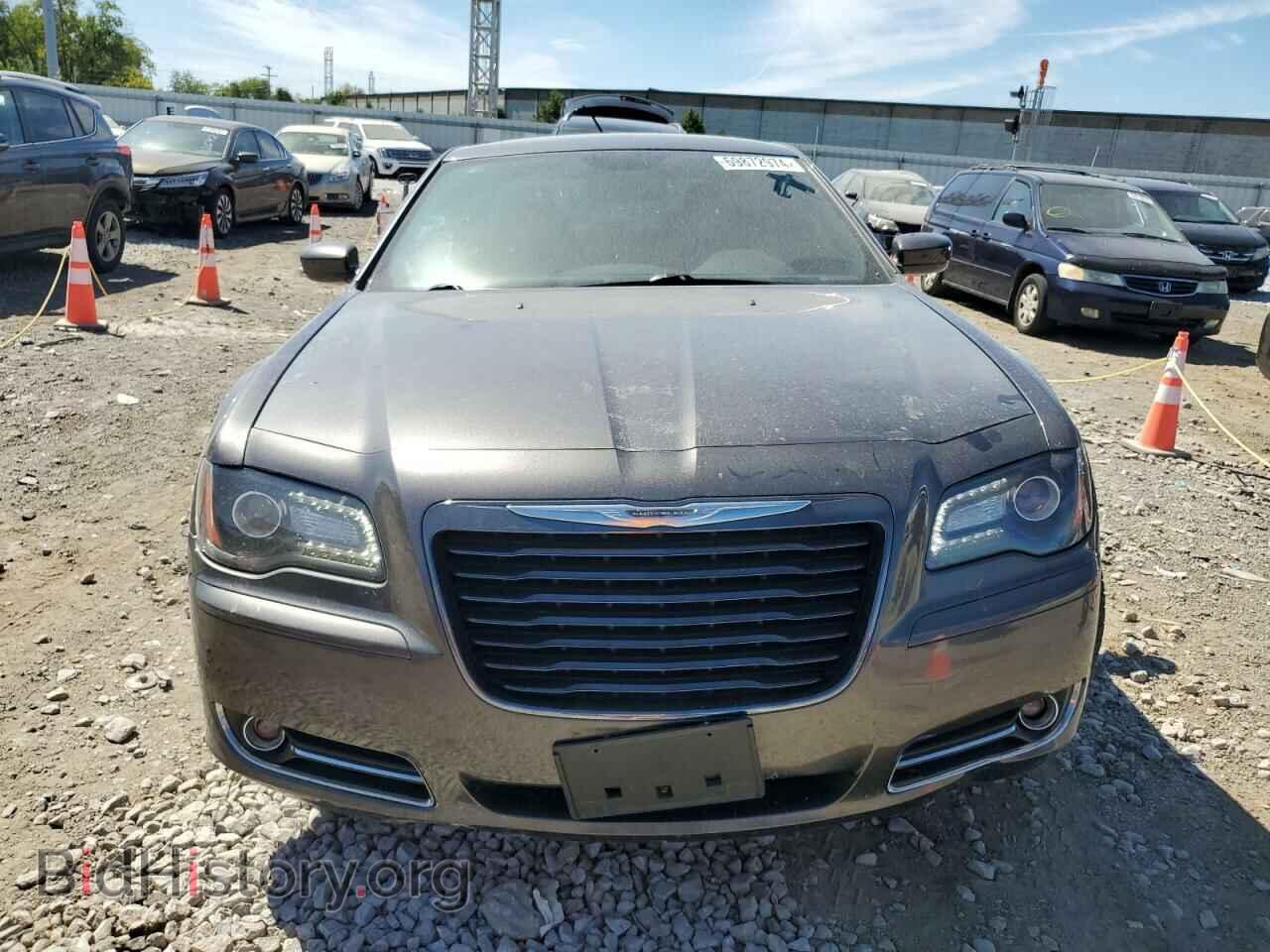 2014 CHRYSLER 300 - VIN: 2C3CCAGGXEH383787 - Фото 5