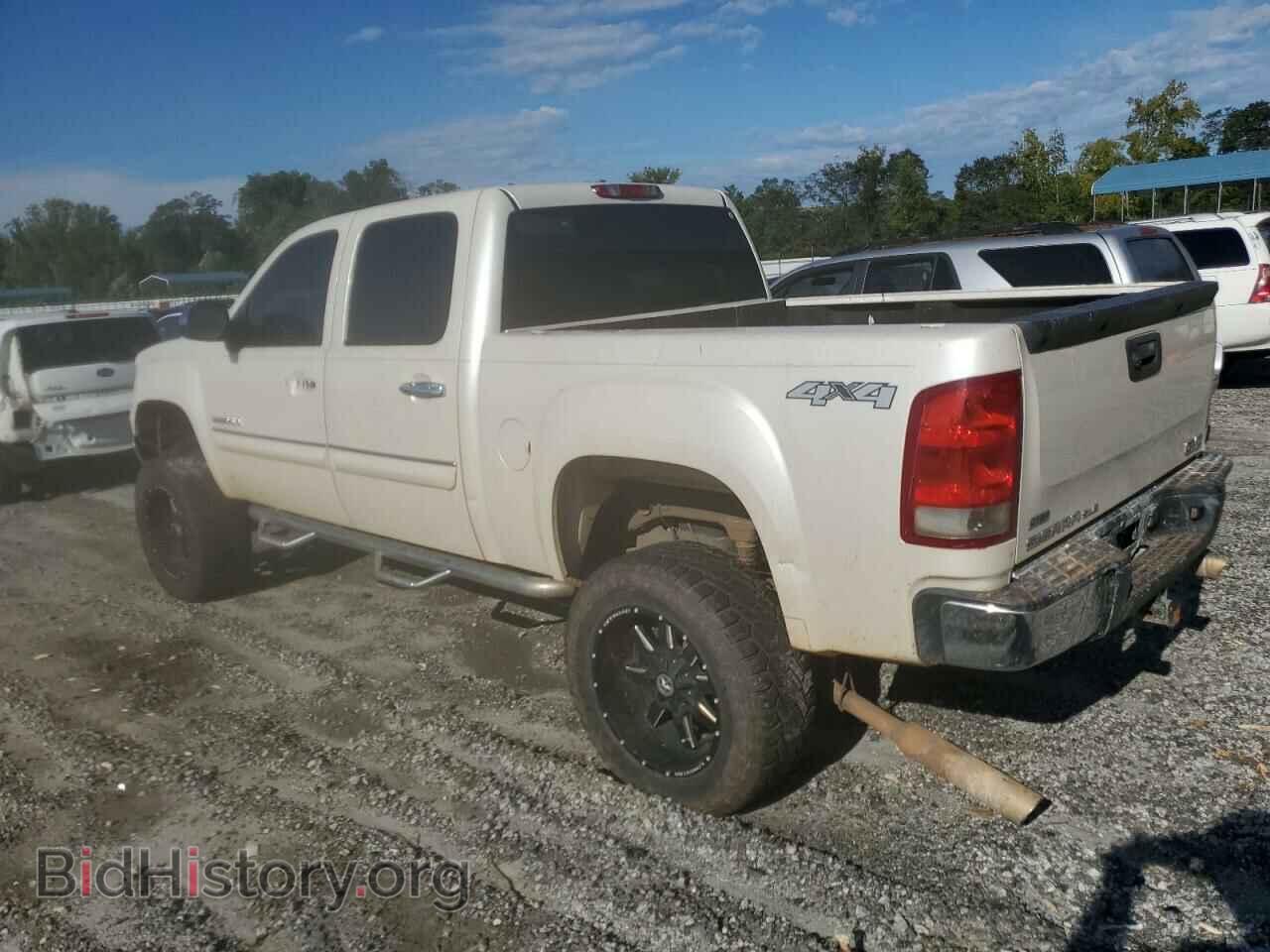 2011 GMC SIERRA - VIN: 3GTU2VE24BG253663 - Фото 2
