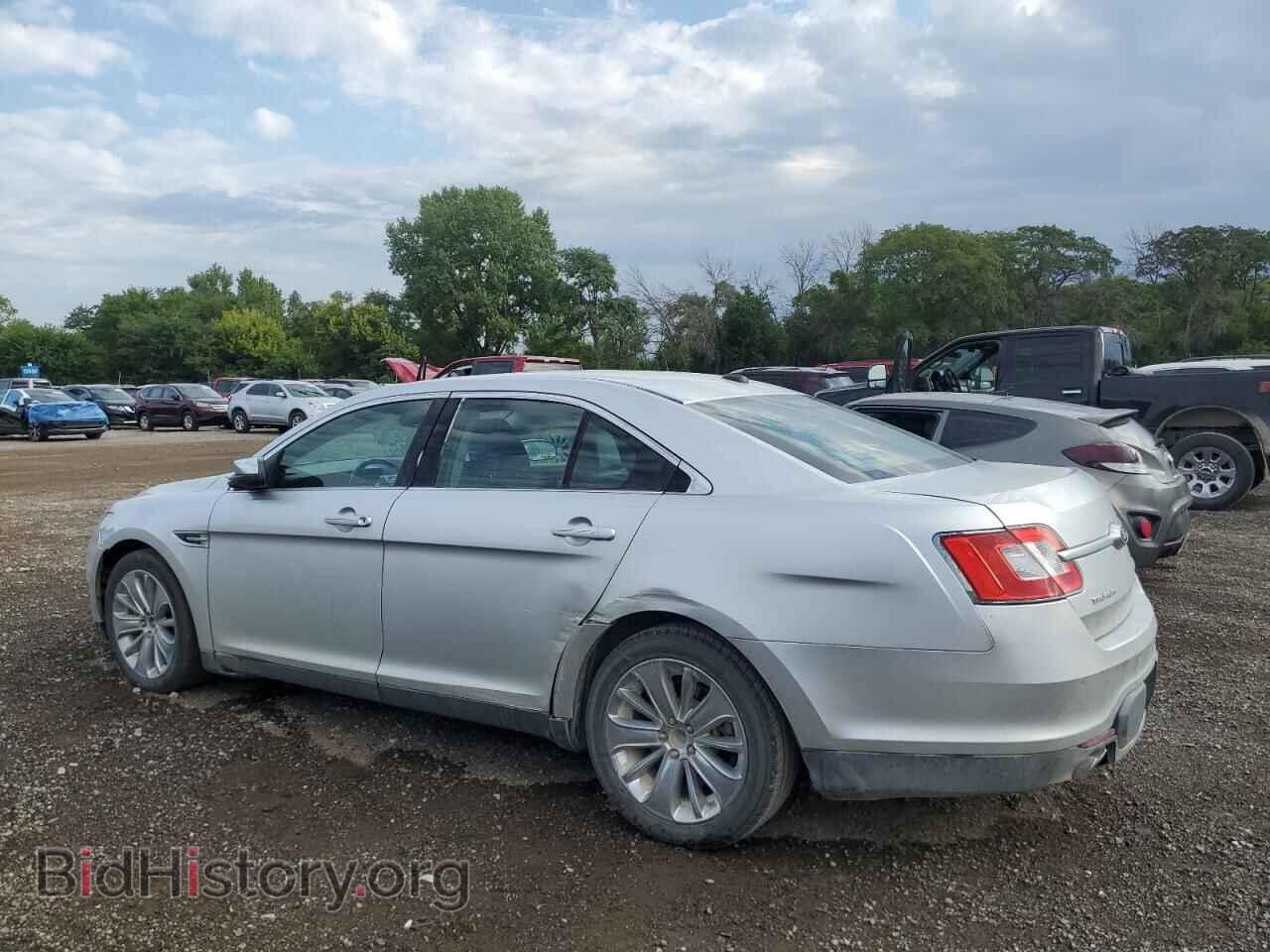2011 FORD TAURUS - VIN: 1FAHP2FWXBG189598 - Фото 2