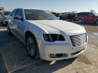 2013 Chrysler 300 300c Luxur, white — VIN 2C3CCAPT6DH504942, Copart