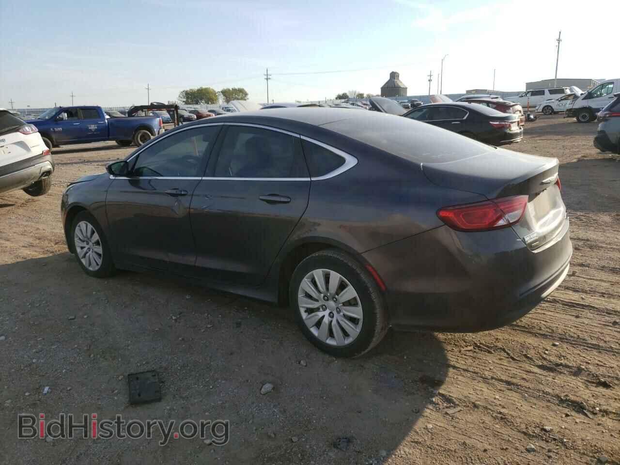 2015 CHRYSLER 200 - VIN: 1C3CCCFB3FN682354 - Фото 2