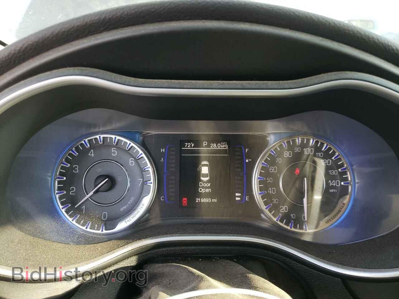 2015 CHRYSLER 200 - VIN: 1C3CCCFB3FN682354 - Фото 9