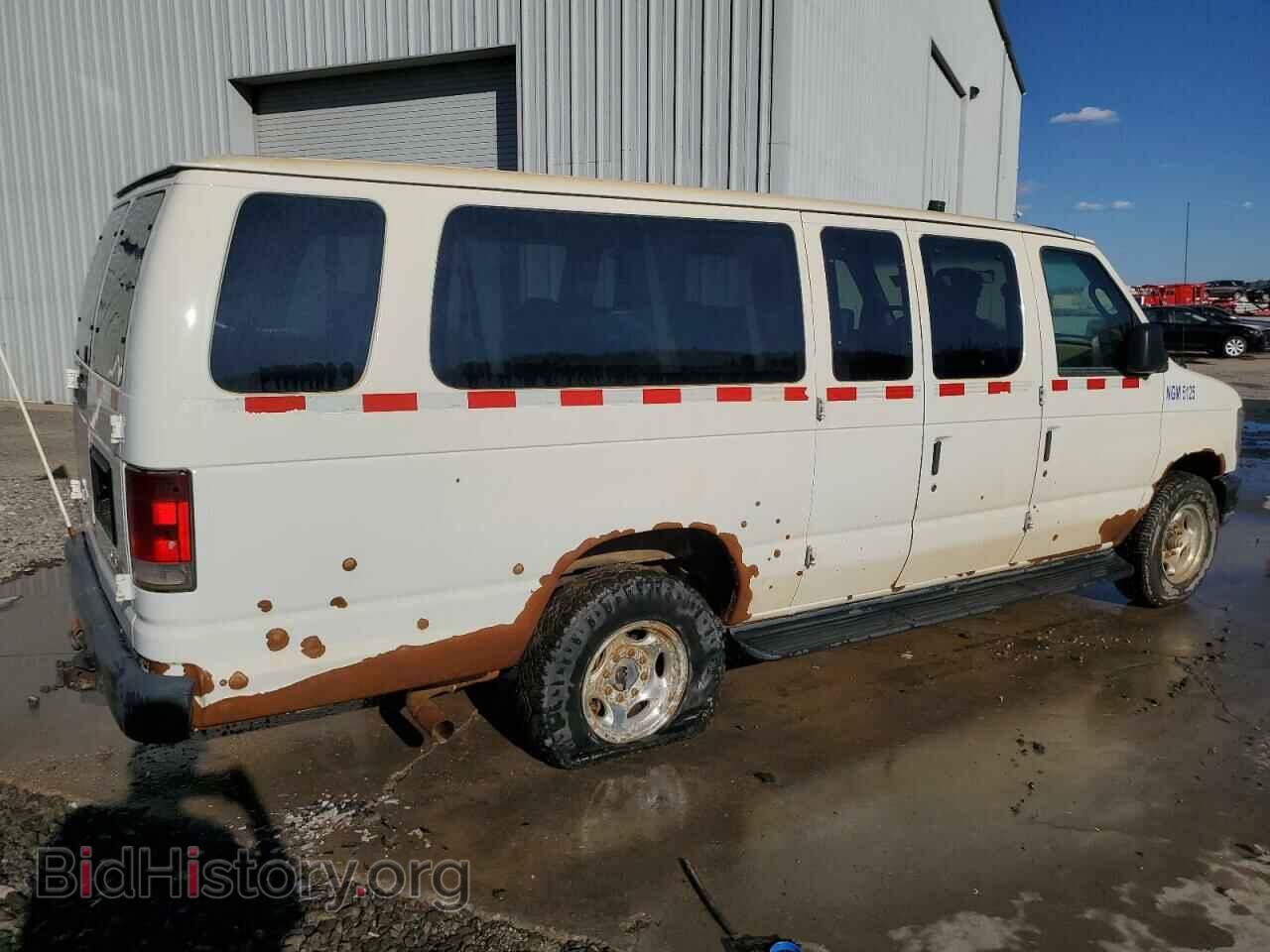 2011 FORD ALL Models - VIN: 1FBSS3BL2BDA85676 - Фото 3