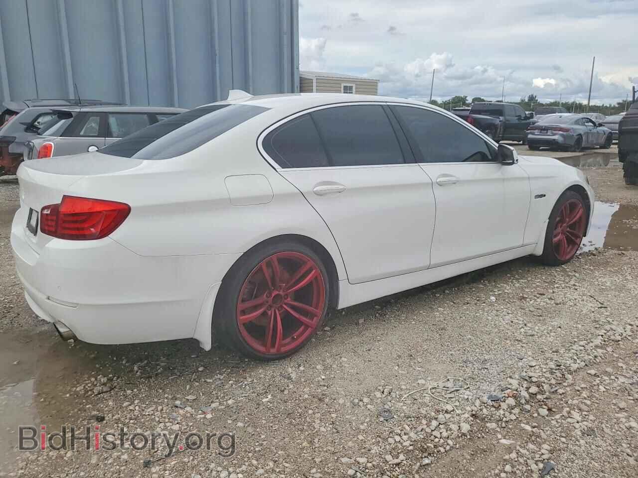 2011 BMW 5 SERIES - VIN: WBAFR7C53BC602583 - Фото 3