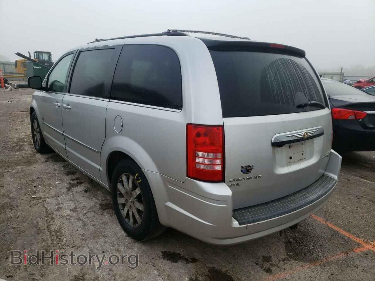 2009 CHRYSLER MINIVAN - VIN: 2A8HR54X79R676342 - Фото 3