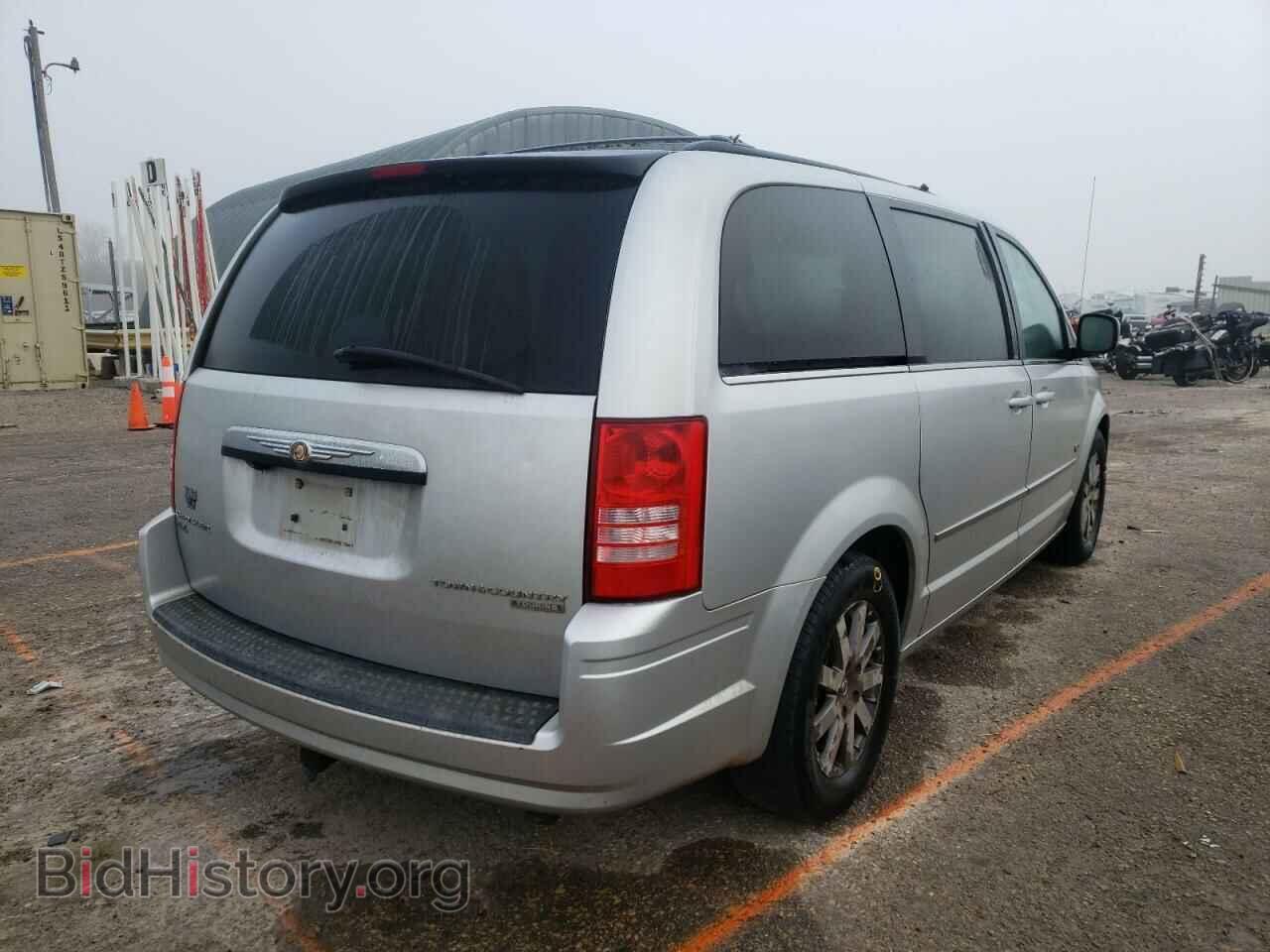 2009 CHRYSLER MINIVAN - VIN: 2A8HR54X79R676342 - Фото 4