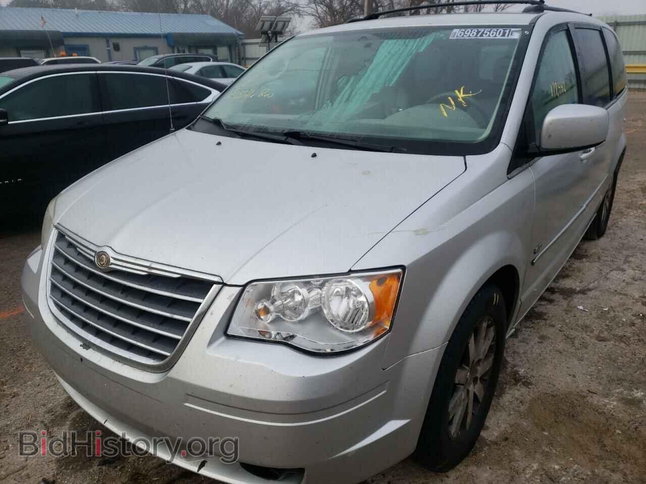2009 CHRYSLER MINIVAN - VIN: 2A8HR54X79R676342 - Фото 9
