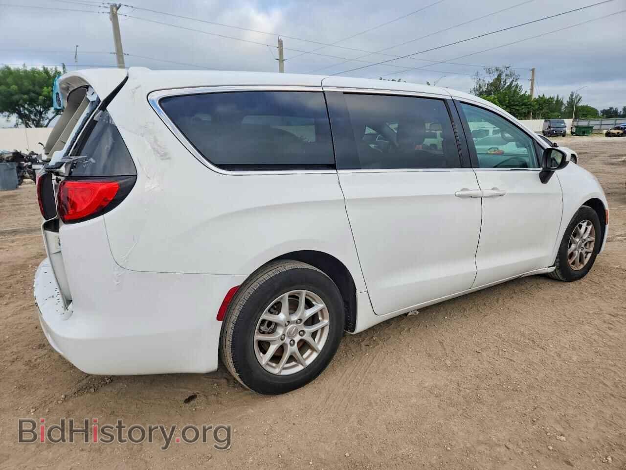 2017 CHRYSLER PACIFICA - VIN: 2C4RC1CGXHR598077 - Photo 3