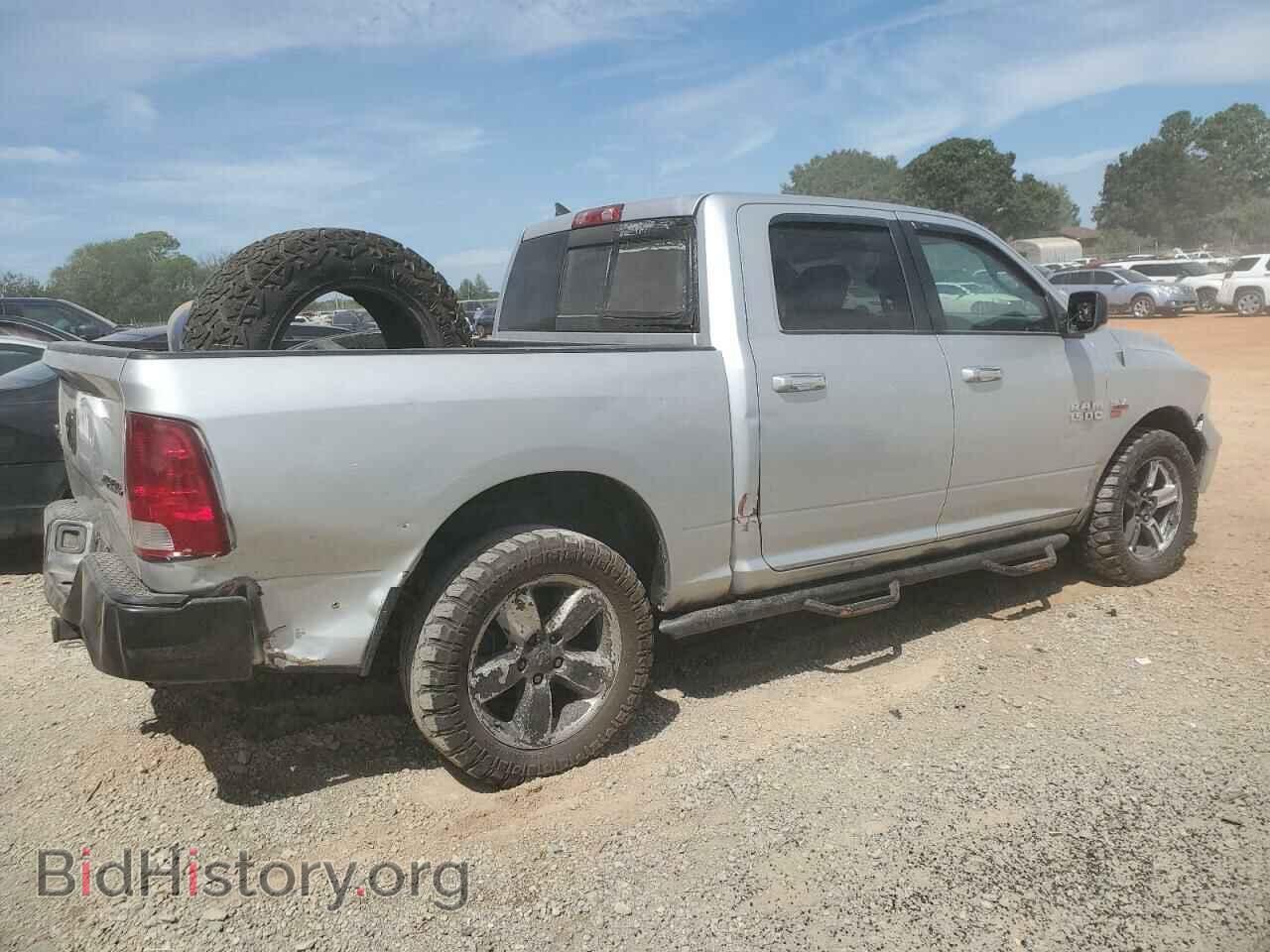 2018 RAM 1500 - VIN: 1C6RR7LT1JS113934 - Фото 3