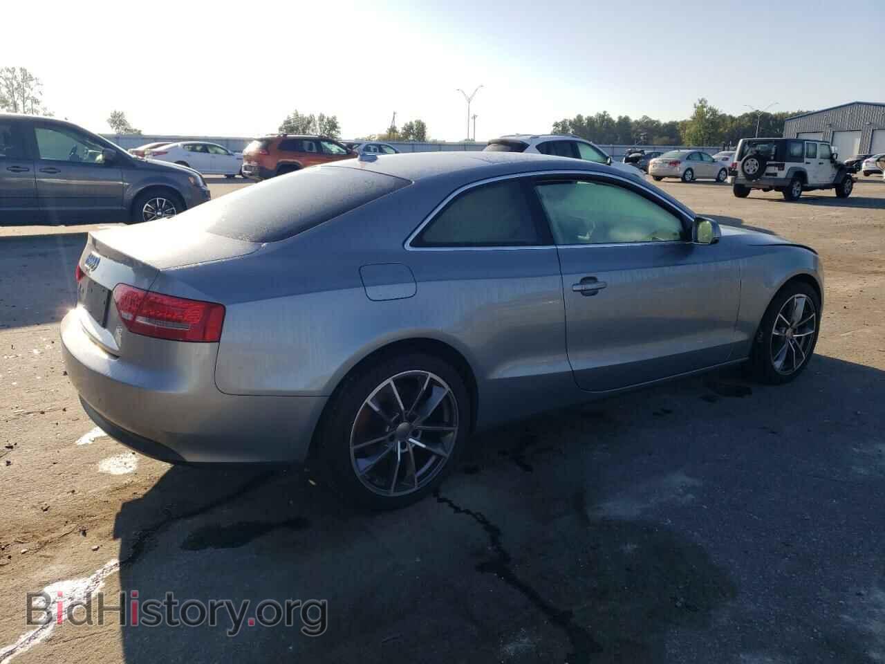 2010 AUDI A5 - VIN: WAULFAFR7AA080610 - Фото 3