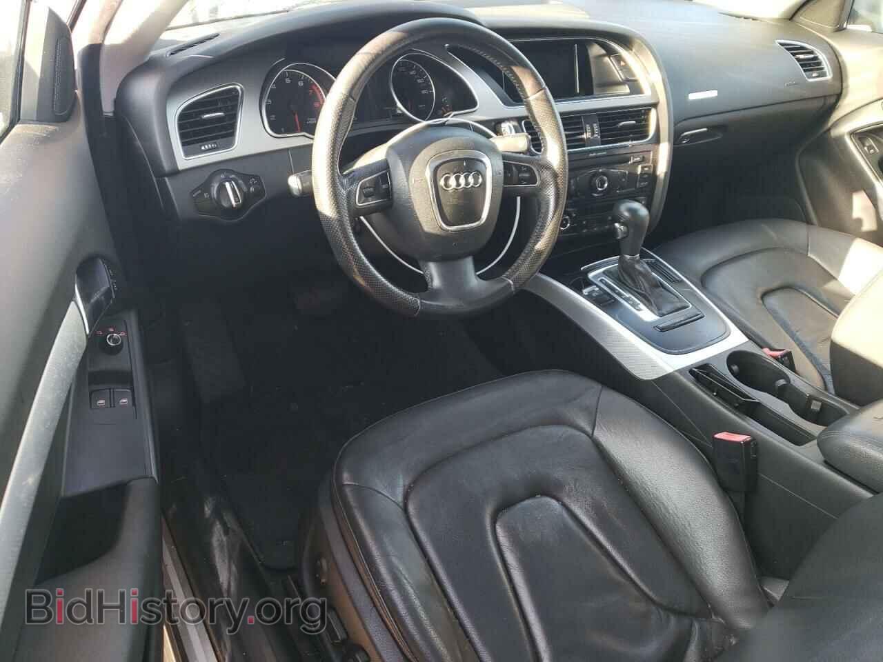 2010 AUDI A5 - VIN: WAULFAFR7AA080610 - Фото 8