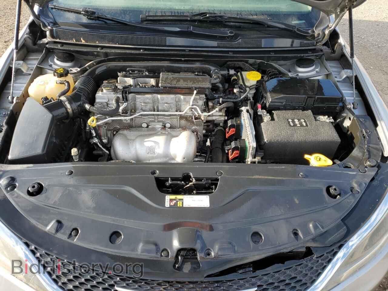 2016 CHRYSLER 200 - VIN: 1C3CCCFB8GN186919 - Фото 11