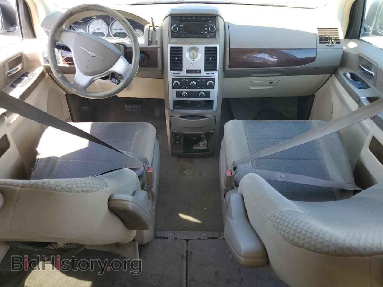 2010 CHRYSLER MINIVAN - VIN: 2A4RR4DE0AR259454 - Фото 8