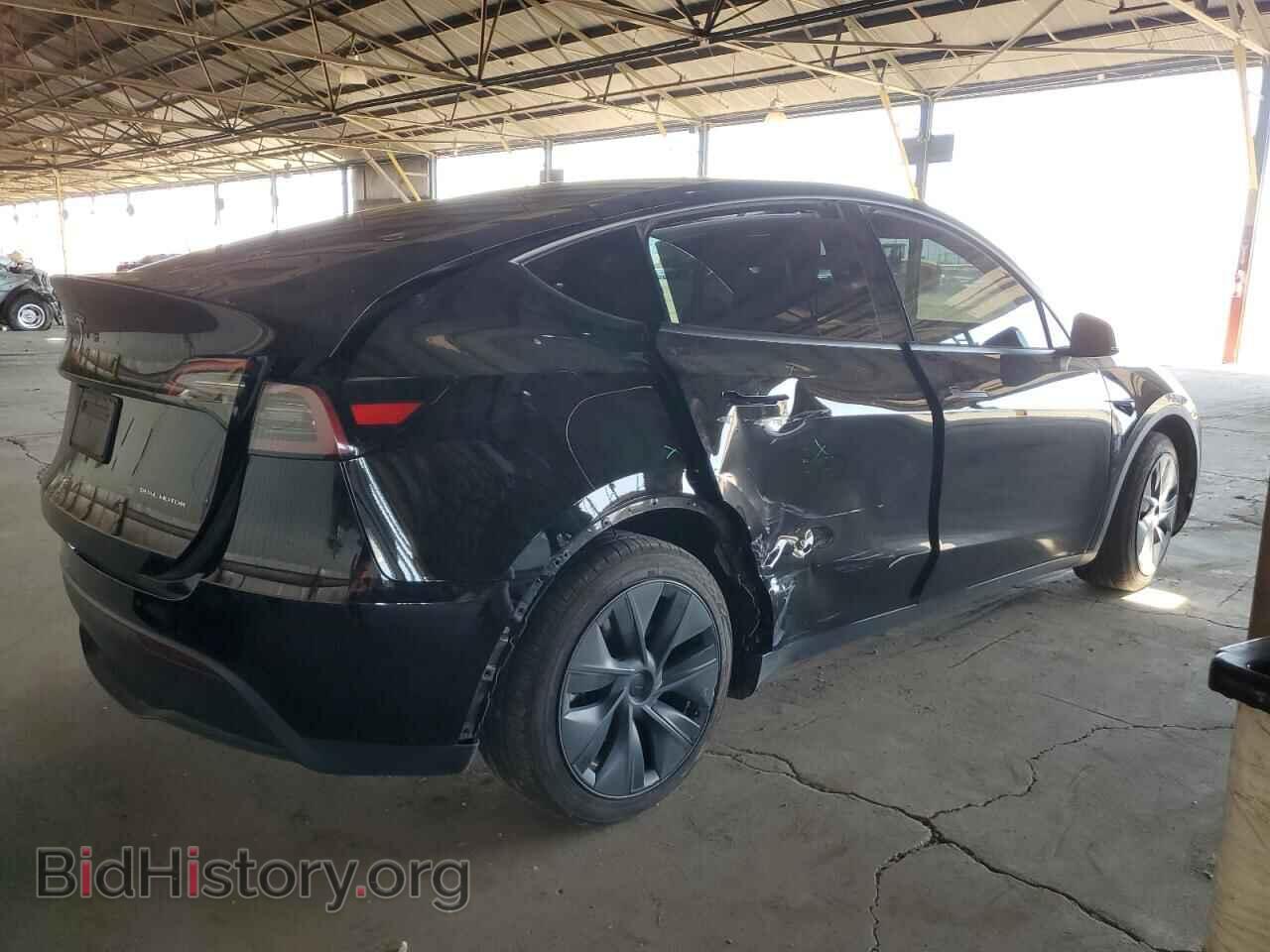 2024 TESLA MODEL Y - VIN: 7SAYGAEE3RF100958 - Фото 3