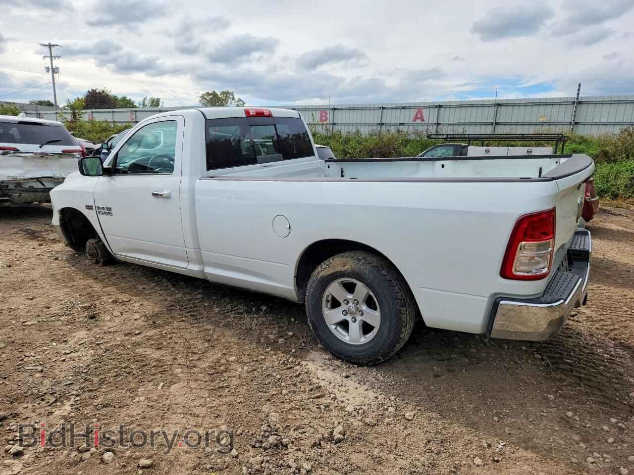 2014 RAM 1500 - VIN: 3C6JR7ET9EG148857 - Photo 2