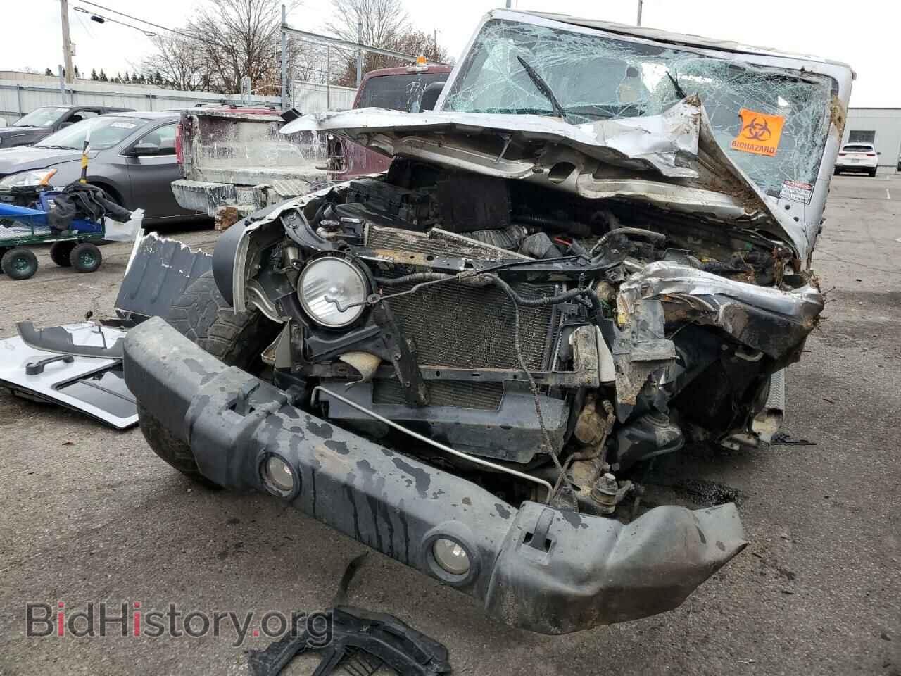 Photo 1J4BA3H13BL566718 - JEEP WRANGLER 2011