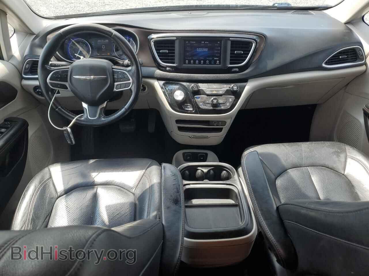 2019 CHRYSLER PACIFICA - VIN: 2C4RC1BG0KR561354 - Фото 8
